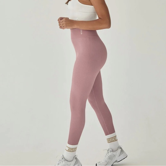 Six Stories Mauve Leggings - Picture 4 of 10